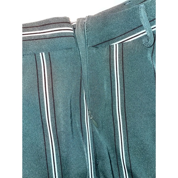 Dynamite Heidi High Rise Belted Pant GREEN/STRIPES - Picture 4 of 5
